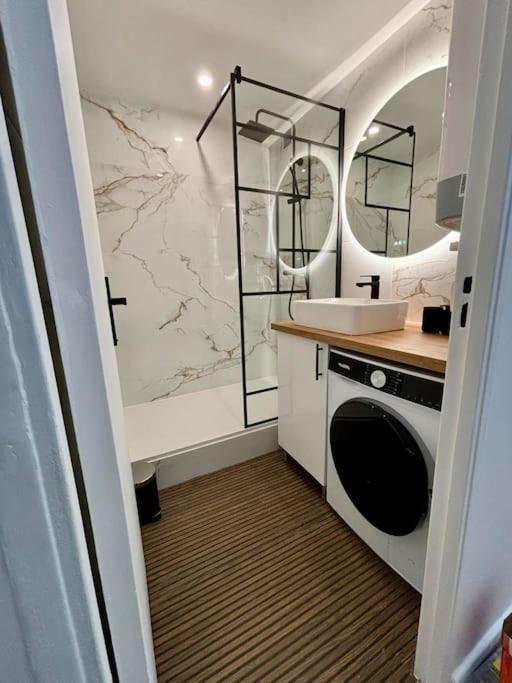 Joli Appartement Renove Incluant Parking A 10 Min De Paris Nanterre Exterior photo